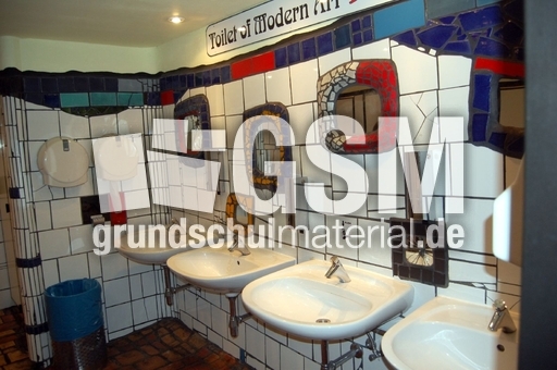 Hundertwasser Village_19.JPG